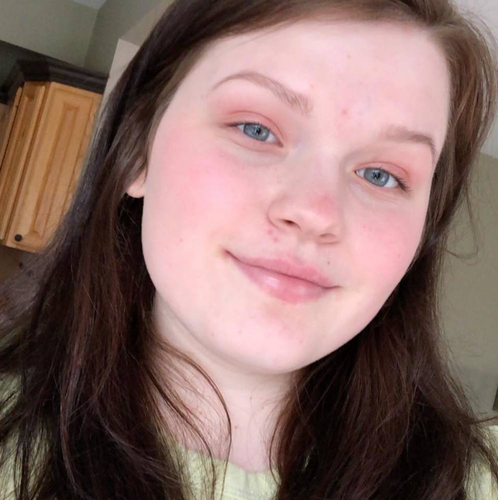 Meet your Posher, Holly